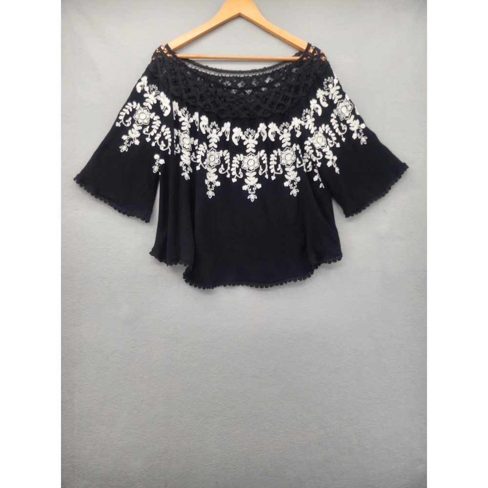 Curations Black Boho Embroidered Crochet Lace Bell Sleeve Peasant Top Large L